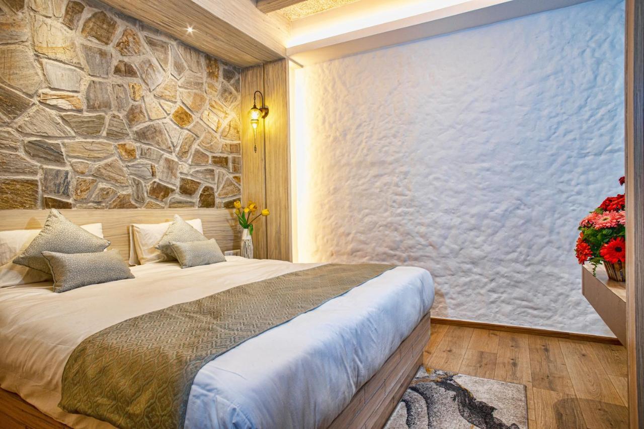 Arushi Boutique Hotel Kathmandu Exterior photo