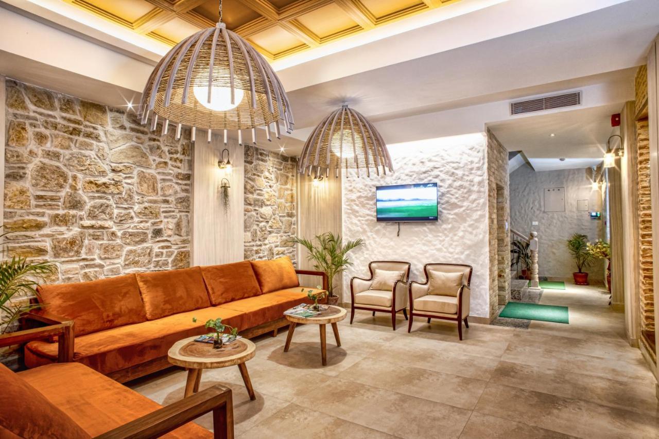 Arushi Boutique Hotel Kathmandu Exterior photo
